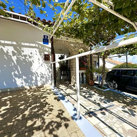 Ivica Апартаменты Пореч